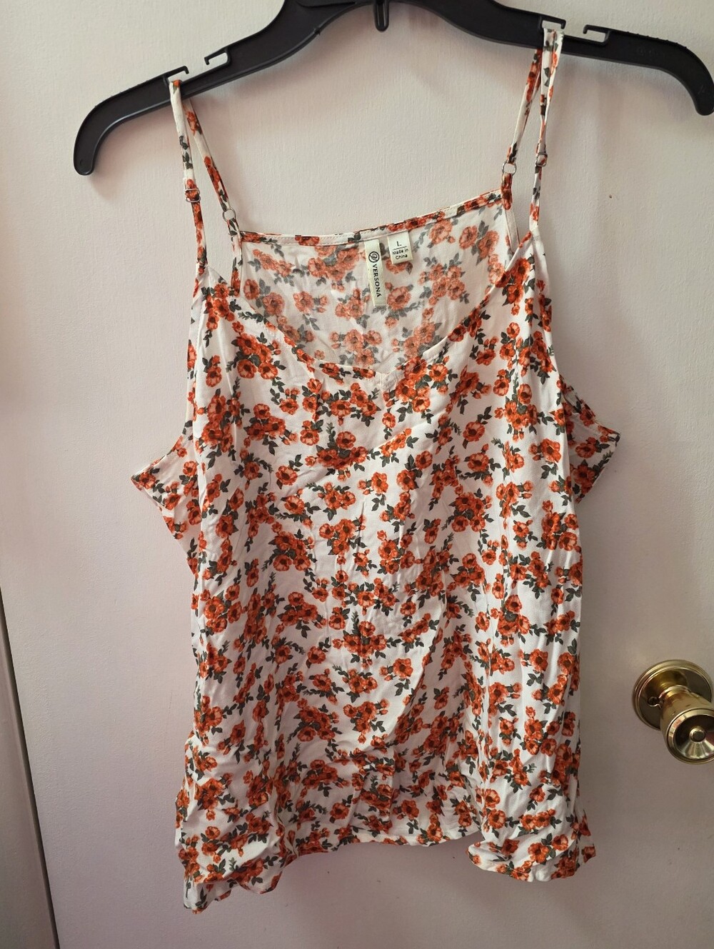 Versona Women's Large Sleeveless Top